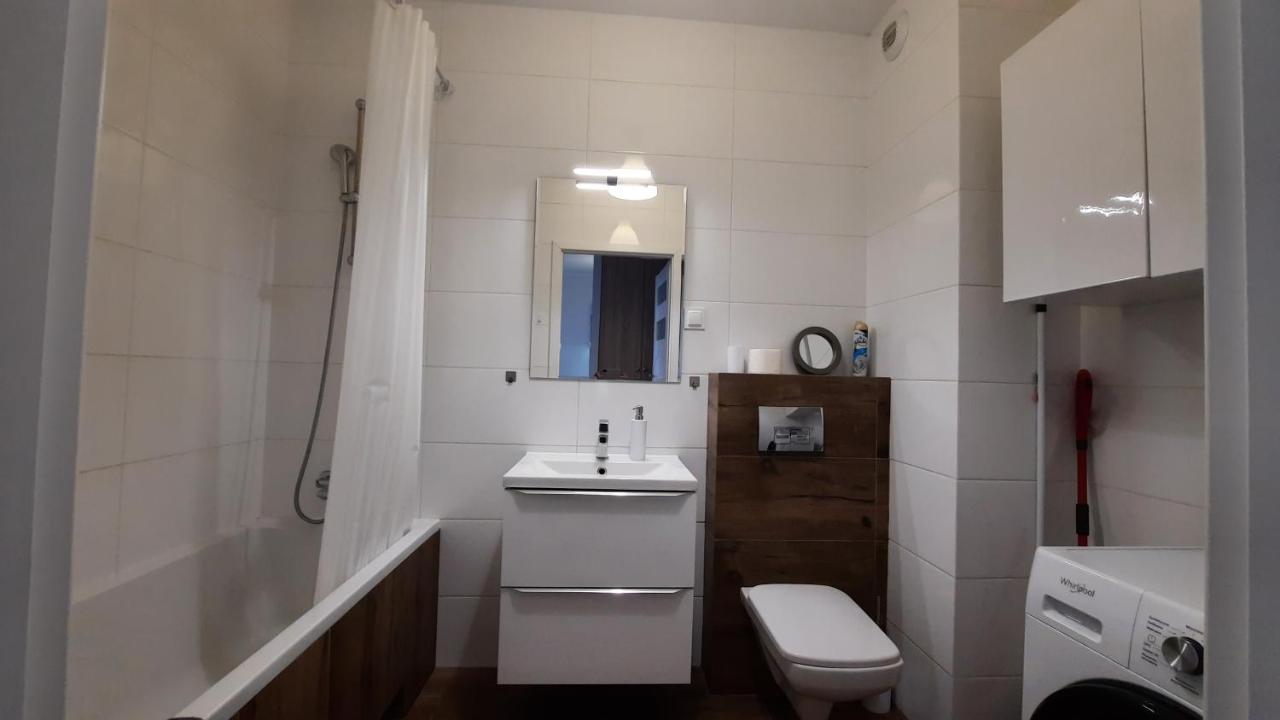 华沙Ursa - Wygodny Apartament I Bezplatny Parking Na Miejscu公寓 外观 照片